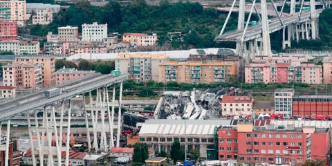 Число жертв обрушения моста в Генуе выросло до 35 человек