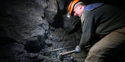 Обрушение произошло в шахте в Свердловской области