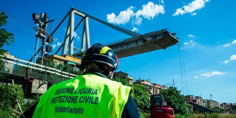 Прокуратура Генуи составила список подозреваемых по делу об обрушении моста
