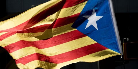 В Каталонии объявили о намерении принять конституцию