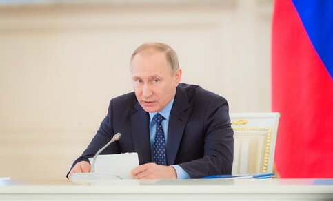 В Кремле заявили о готовности Путина съездить в США В Кремле заявили о готовности Путина съездить в США
