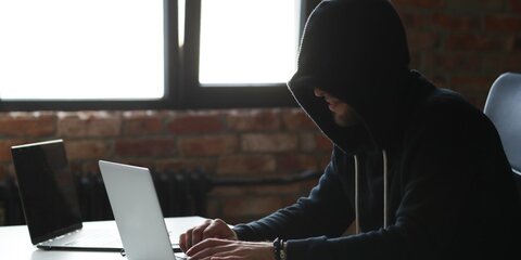 Более 50 российских банков подверглись хакерской атаке от имени ЦБ