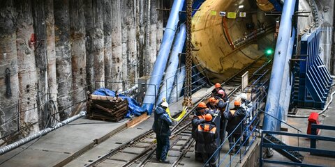 Строители работают на всех участках Большой кольцевой линии метро