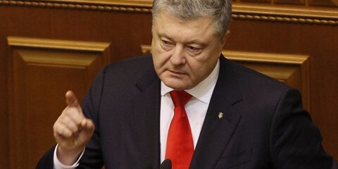 Порошенко обвинил Россию в стягивании военных к границе с Украиной