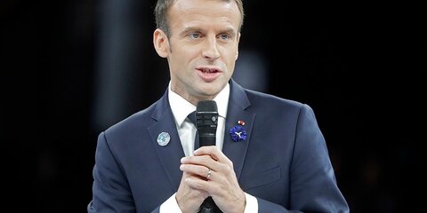 Макрон попросил премьера Франции встретиться с лидерами 