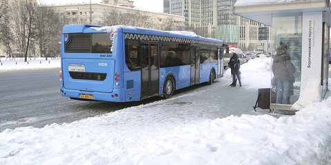 Водителей просят пересесть на городской транспорт из-за снегопада