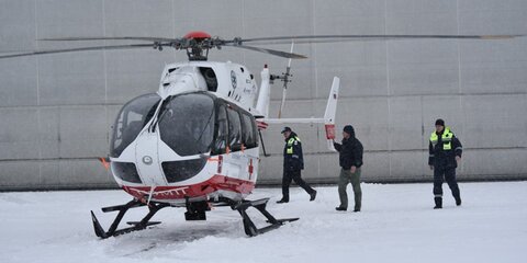 Санитарный вертолет эвакуировал пострадавшего в ДТП в Москве
