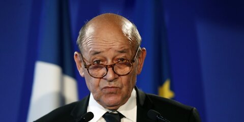 Глава МИД Франции призвал Трампа не вмешиваться в жизнь республики