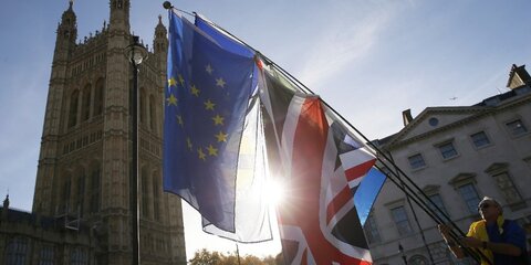 Парламент Великобритании отменил голосование по соглашению о Brexit