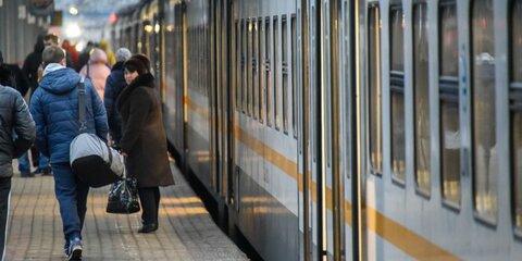 Электрички задерживаются на Белорусском направлении МЖД из-за остановки поезда