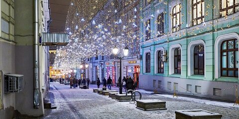 Праздничная подсветка украсит Москву к Новому году