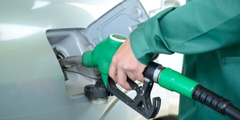 Цены на бензин в 2019 году могут расти в пределах инфляции − Новак