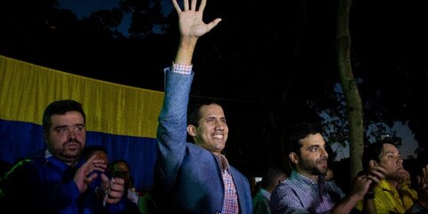 Трамп в течение суток может признать Гуайдо президентом Венесуэлы