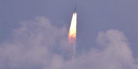 Индия испытала зенитную ракету большой дальности