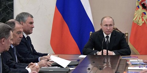 Путин обсудил ситуацию в Венесуэле с членами Совета безопасности