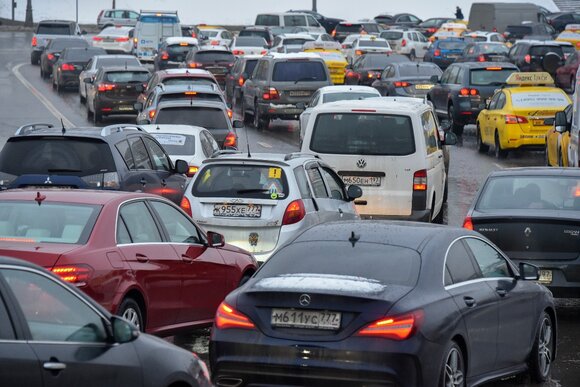 Эксперты объяснили, почему автомобилей дешевле миллиона рублей не останется