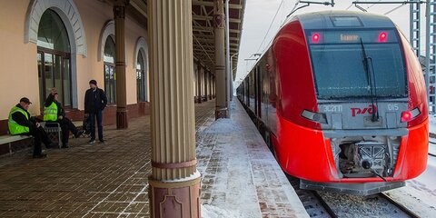 Более 80 дополнительных поездов запустят в мартовские праздники
