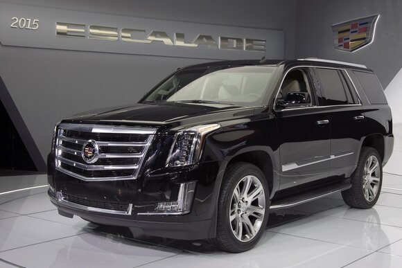 sluzhebnyj cadillac za 6 mln rublej