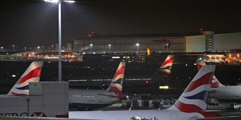 Взрывные устройства обнаружили на вокзале и в двух аэропортах Лондона