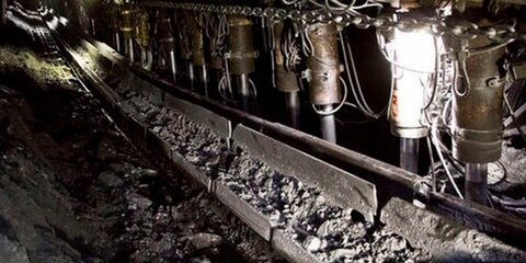 Горняк погиб в результате обрушения на шахте в Кузбассе