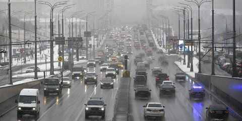 Пасмурная погода и снег с дождем ожидаются в Москве 24 марта