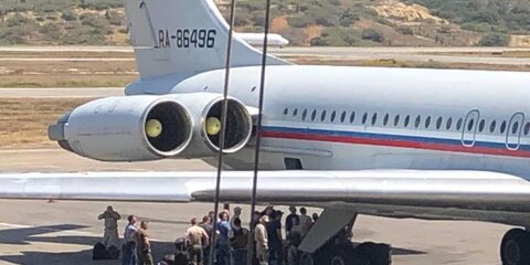 Российские самолеты прибыли в Венесуэлу с группой военных − СМИ
