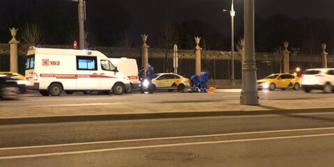 Водитель скорой помощи сбил пешехода в центре Москвы