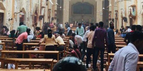Не менее 20 человек погибли при взрывах в церквях на Шри-Ланке