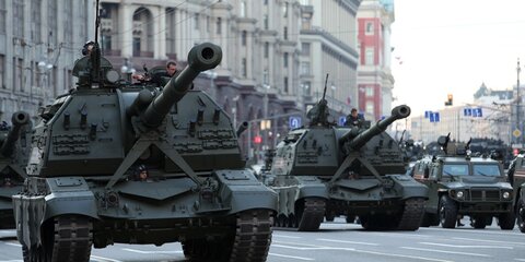 Движение в Москве ограничат из-за репетиции парада к 9 Мая
