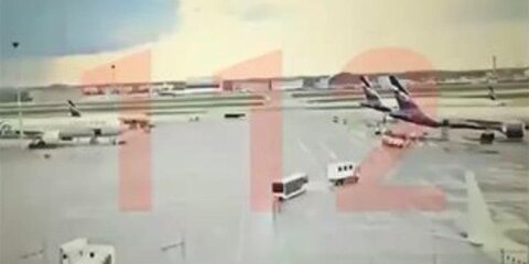 Появилось полное видео посадки и эвакуации пассажиров из горящего самолета