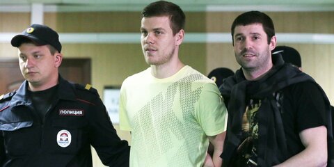 Прокурор запросила для Кокорина 1,5 года колонии, для Мамаева – на месяц меньше