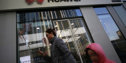 Основатель Huawei оценил выдачу компании временной лицензии США