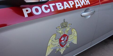 Росгвардейцы задержали подростков после ДТП на машине каршеринга на севере Москвы