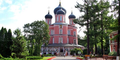Собянин поручил провести реставрацию стен и башен Донского монастыря