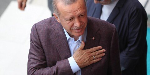 Президент Турции поздравил оппозицию с победой на выборах мэра Стамбула