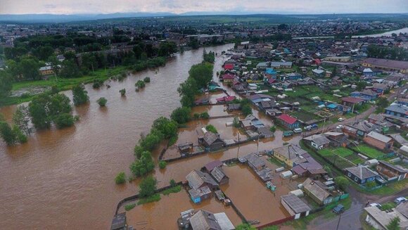 Не менее 1,8 тысячи домов подтоплены паводком в Иркутской области