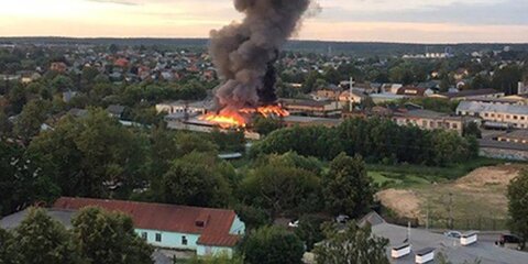 Открытое горение в ангаре завода в Наро-Фоминске ликвидировано