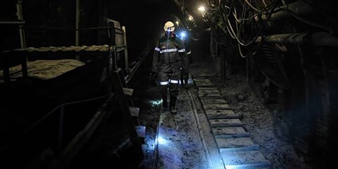 Горняк погиб при обрушении породы в кузбасской шахте