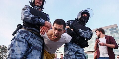 Завершено разбирательство с задержанными на несогласованной акции в Москве