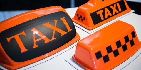 Эксперт призвал передать регионам право выбирать цвет такси
