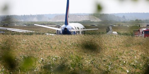 Самолет A321 вывезут с места аварийной посадки не раньше следующей недели