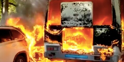 Катафалк с покойником загорелся в Нижнем Новгороде