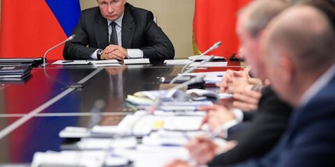Путин раскритиковал работу властей по ликвидации последствий паводков
