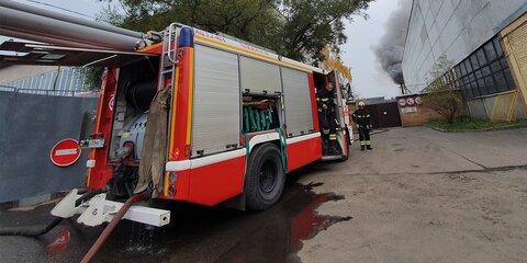 Пожар на складе на западе столицы потушили