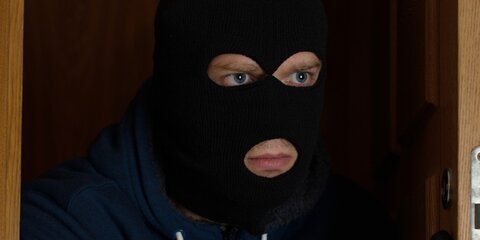 Неизвестные в масках совершили налет на магазин в Видном