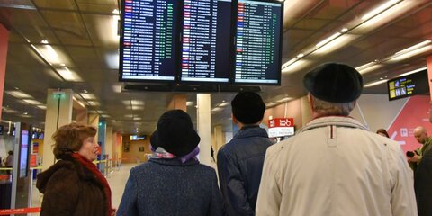Более 20 рейсов перенесли в столичных аэропортах