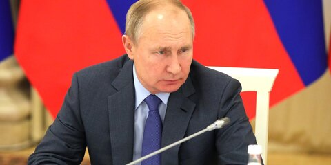 Путин выразил надежду, что в России никогда не заменят слово 
