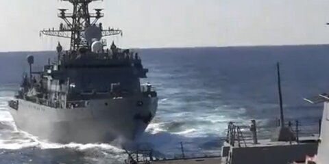 Минобороны опровергло сближение корабля ВМФ с эсминцем США