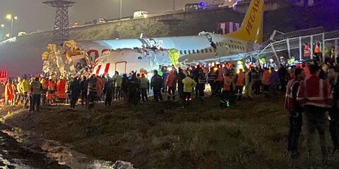 На борту жестко севшего в Стамбуле самолета россиян не было