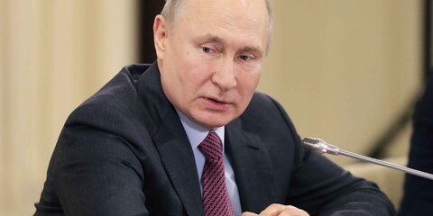 Путин отказался от рукопожатий из-за COVID-19
